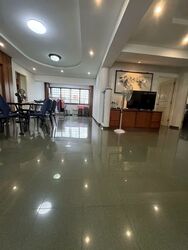 Blk 579 Hougang Avenue 4 (Hougang), HDB Executive #532824481